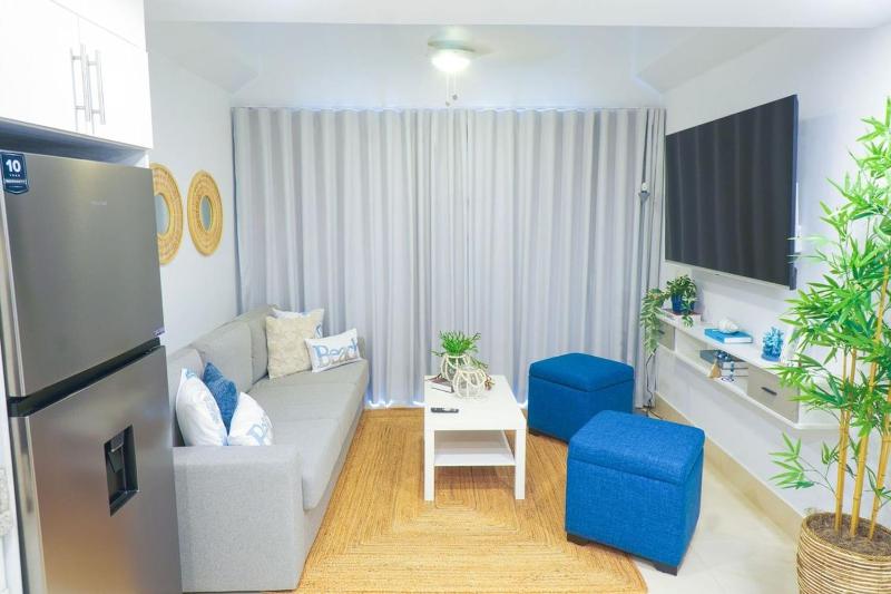 Tropical Luxury Condo - image 34