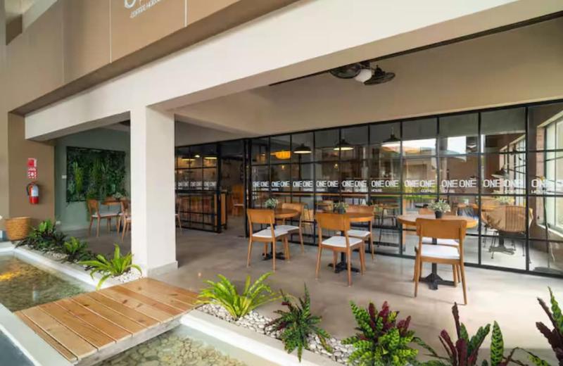 Tropical Luxury Condo - image 6