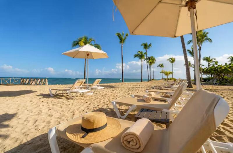 Tropical Luxury Condo - image 21