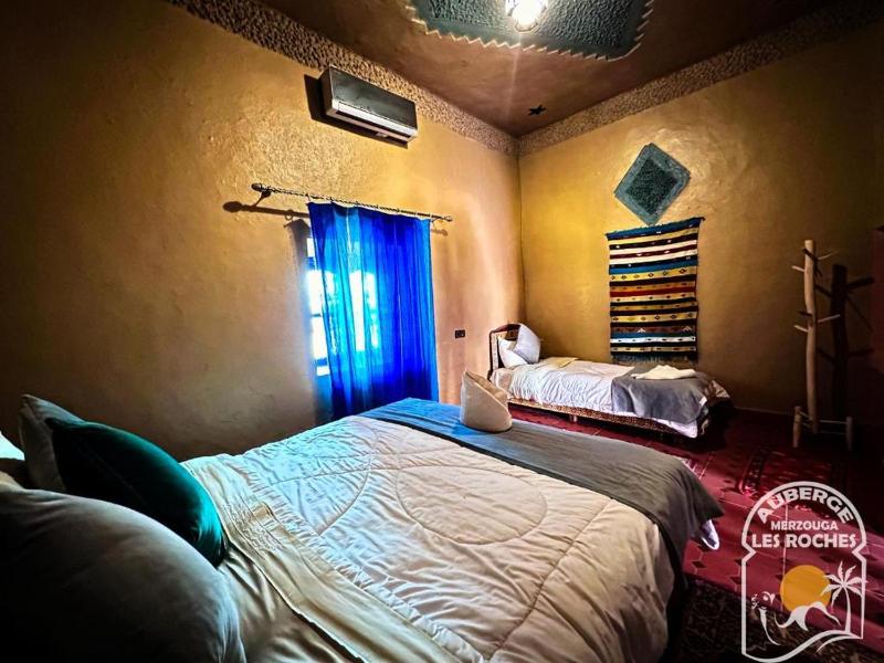 Riad Les Roches Merzouga - image 24