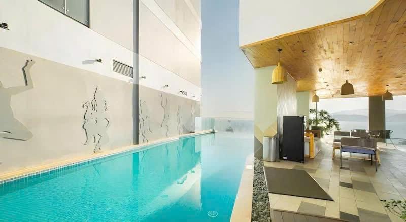 Panorama Suites Luxury Nha Trang - image 28