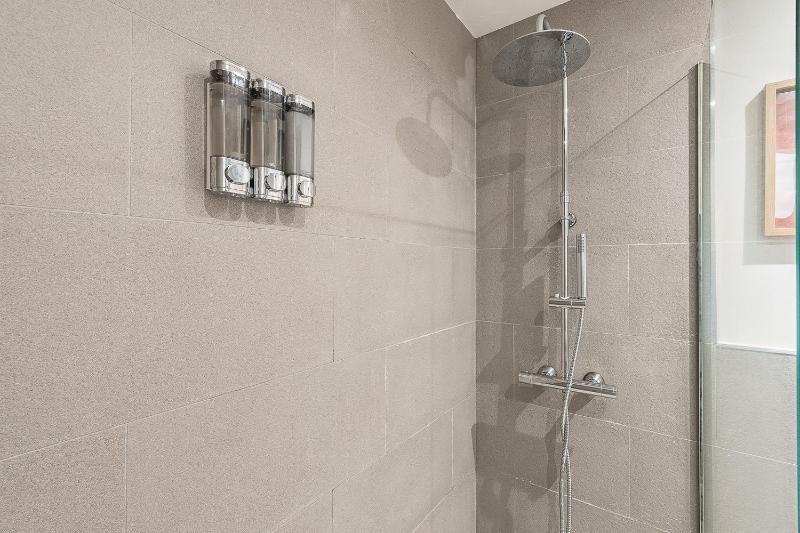 Camp Nou Prestige Apartment - image 8