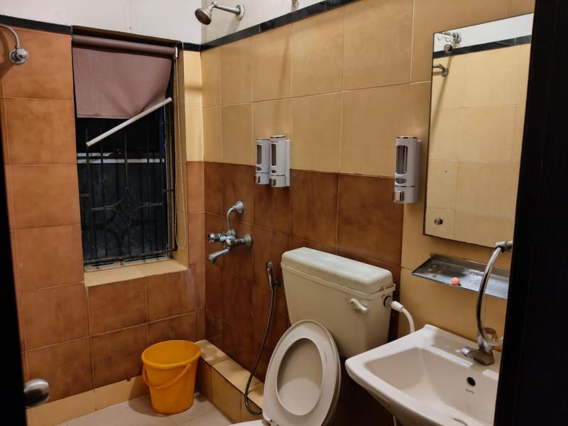 A2 Guest House - image 11