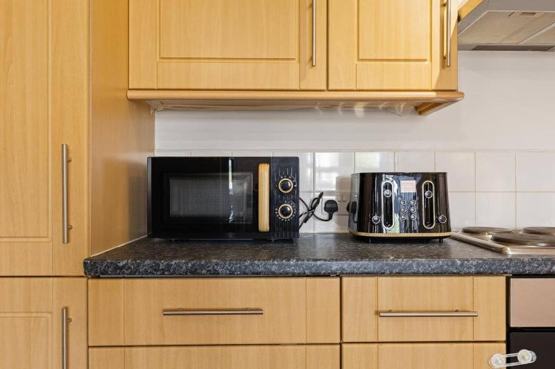 West Bridgford Luxury 2 bed 2 Bath Apartment - image 25