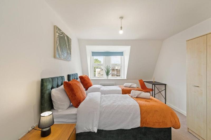 West Bridgford Luxury 2 bed 2 Bath Apartment - image 10