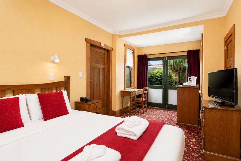 Halswell Lodge - image 47