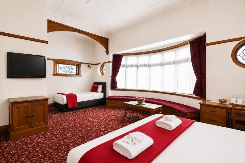 Halswell Lodge - image 50
