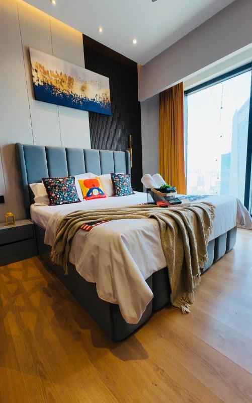 Luxury City View Apartment With Modern Amenities Near Gaur City Mall - image 1