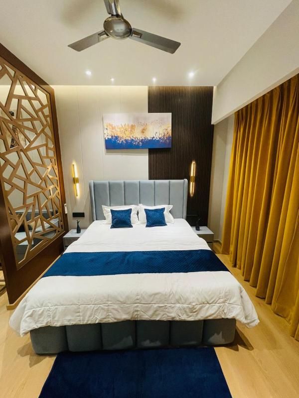 Luxury City View Apartment With Modern Amenities Near Gaur City Mall - image 13