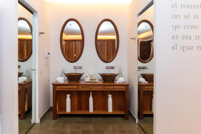Del Carmen Concept Hotel - image 13