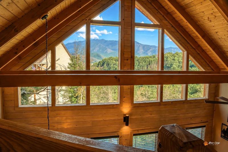 Majestic View Lodge Amazing Views Hot Tub 560 FREE tickets each paid day!!! - image 45