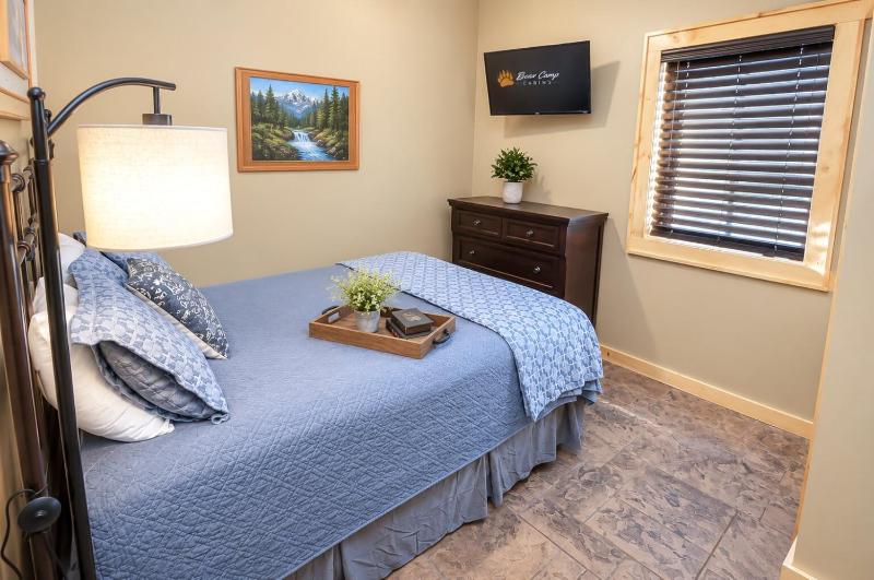 Majestic View Lodge Amazing Views Hot Tub 560 FREE tickets each paid day!!! - image 38