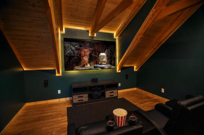 Majestic View Lodge Amazing Views Hot Tub 560 FREE tickets each paid day!!! - image 41