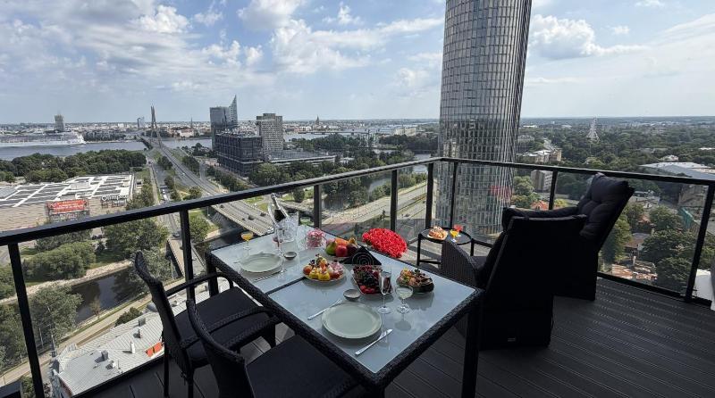 Sky & SPA Cinema Apartment - image 12