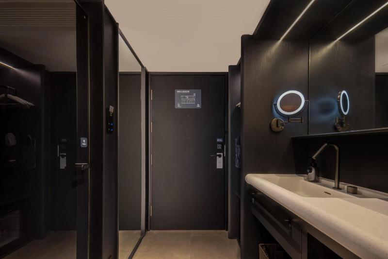 Atour Light Hotel Bund Tianjin Road SHANGHAI - image 9