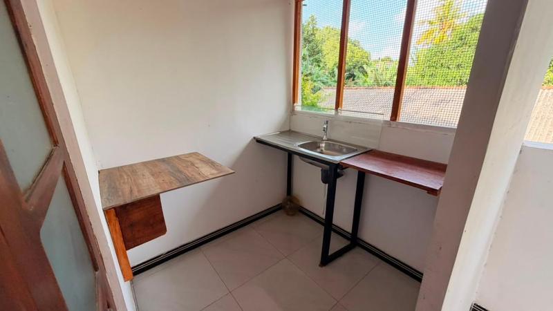 Blissful Chateau Garden View Upper Floor 2BR Homestay Near Dickwella Beach - image 4