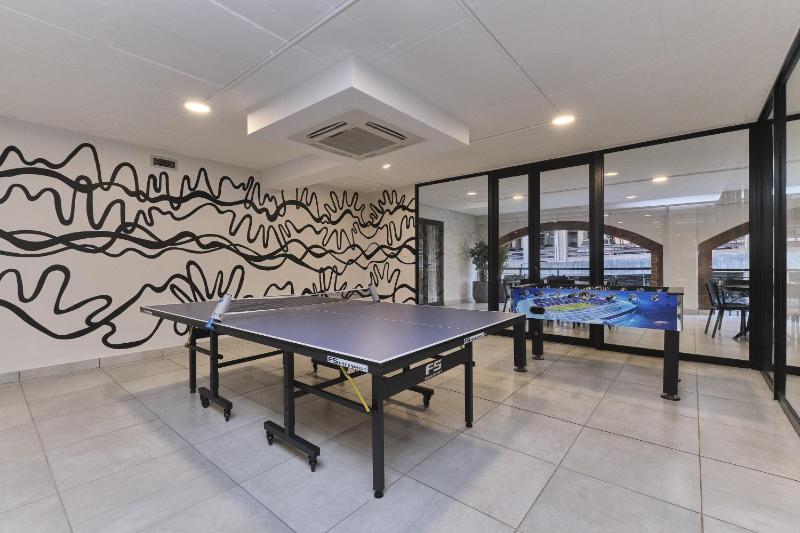Luxury Living In Circa Illovo By Ctha - image 16