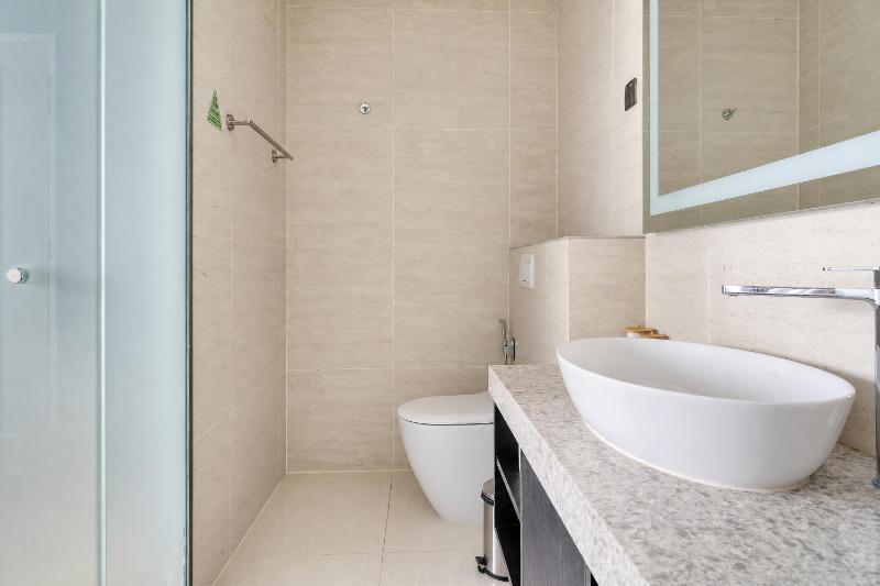 Star Residences One by Soulasia - image 11