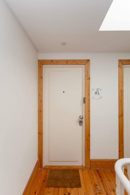 Liiiving in Porto - Design Loft Marquês - image 23
