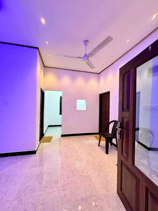 VK's Sandy Villa - image 11