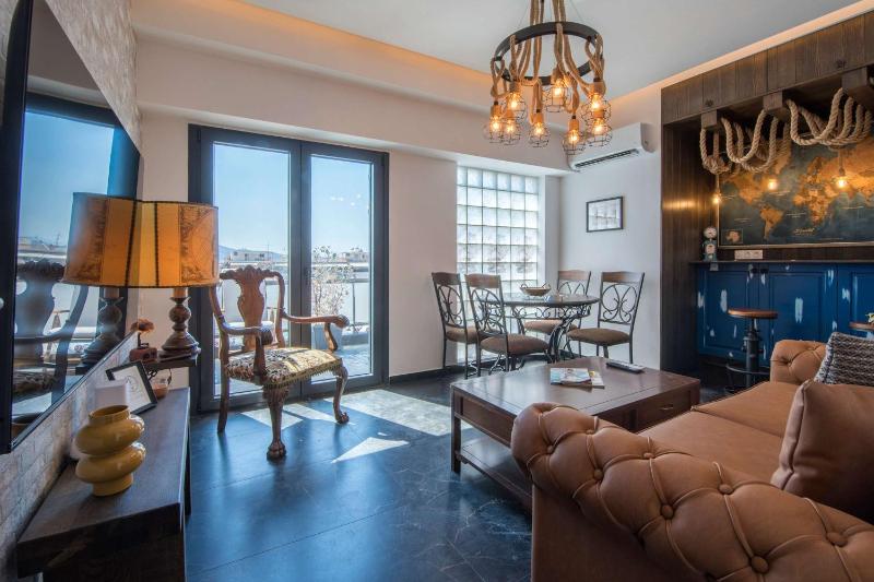 Captain Stam Suites Athens - FamilyApartment - image 1