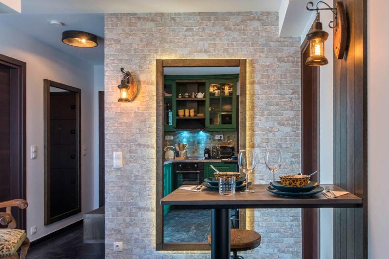 Captain Stam Suites Athens - FamilyApartment - image 8