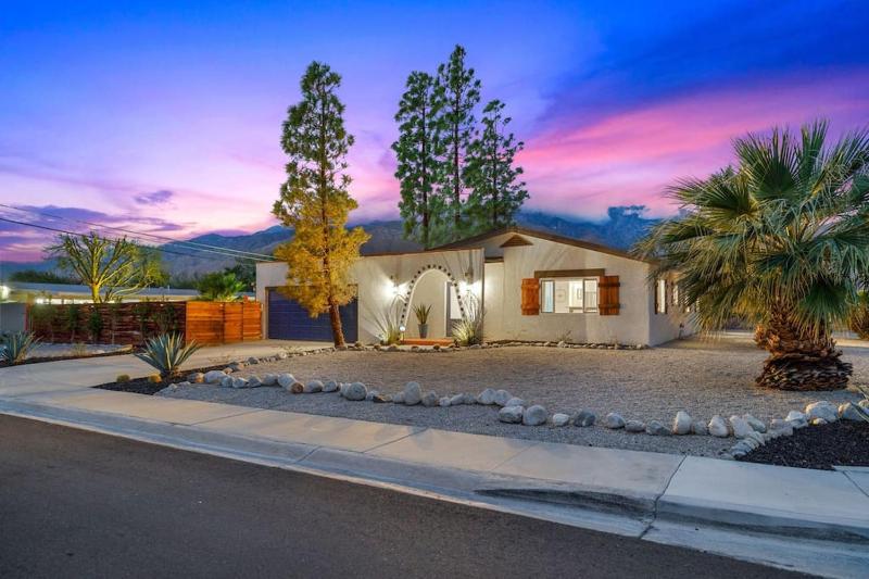 Pet-Friendly Casita with Pool & Spa - image 50