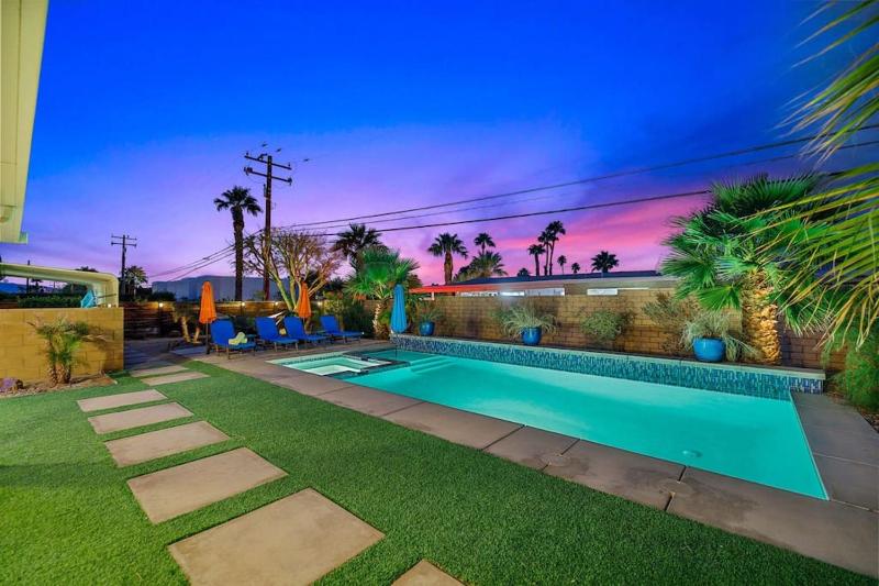 Pet-Friendly Casita with Pool & Spa - image 21