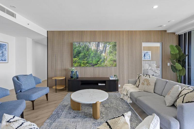 Circle on Cavill 4 Bedroom Executive Sub Penthouse - image 14