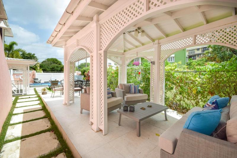 3 Min Walk to Beach - Blessed Manor 4 Bed House - image 14