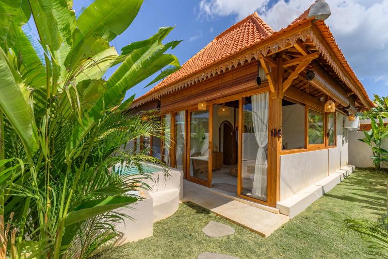 Rumah Tova- 2BR Bingin Villa Close to the Beach - image 5