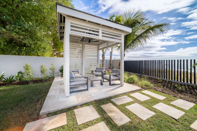Contemporary Beachfront Condo - Allure 403 - image 15