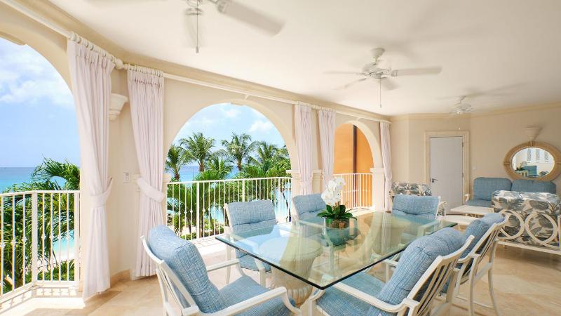 Modern Beachfront Condo - St Peters Bay 301 - image 8