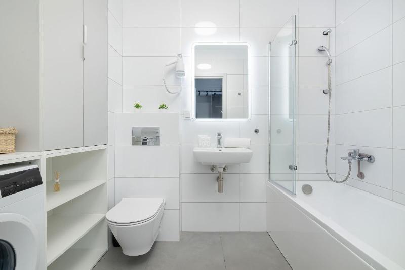 Exceptional Apartments with Parking by Noclegi Renters - image 36