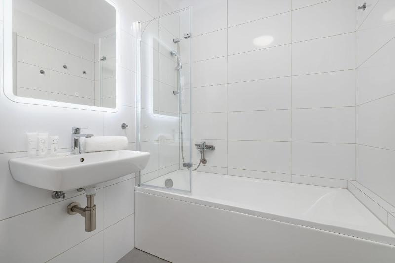 Exceptional Apartments with Parking by Noclegi Renters - image 23