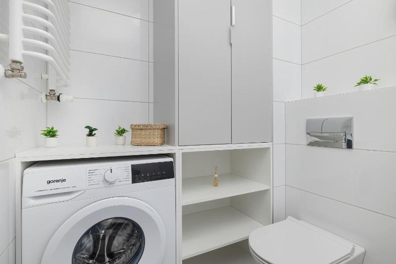 Exceptional Apartments with Parking by Noclegi Renters - image 38