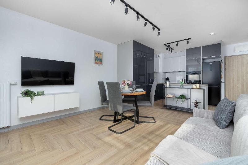 Exceptional Apartments with Parking by Noclegi Renters - image 33