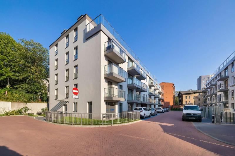 Exceptional Apartments with Parking by Noclegi Renters - image 26