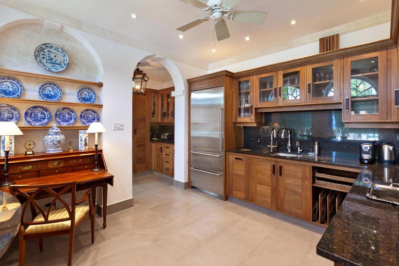 Glamorous Beachfront Estate - Leamington Pavilion 2 bed - image 16