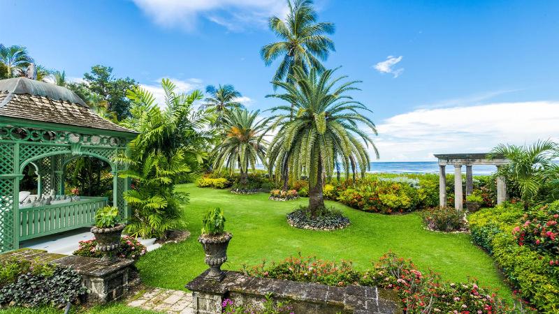 Glamorous Beachfront Estate - Leamington Pavilion 2 bed - image 2