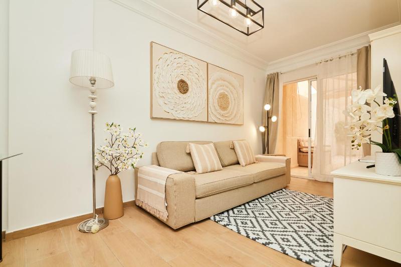 155 Cozy Apartment Alicante-Holiday - image 11