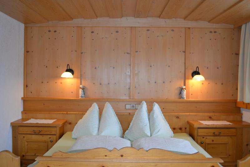 Double Room with Balcony image 1