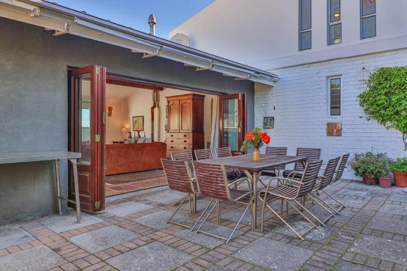 Elaine's Onrus Ocean View Pet Friendly - image 13