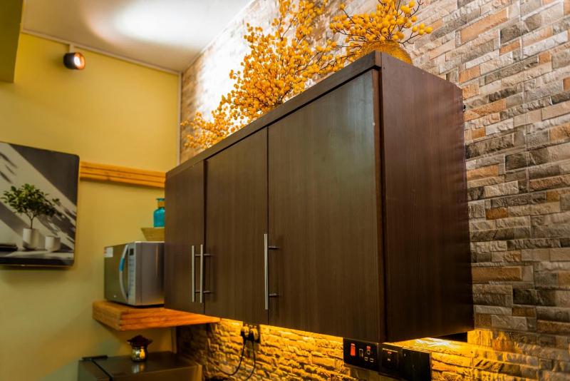 Soft touch studio apartment - image 8