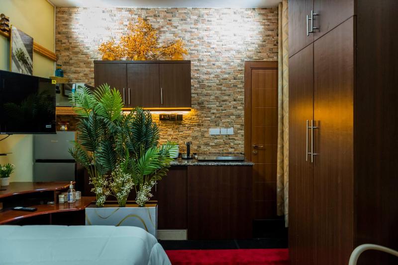 Soft touch studio apartment - image 7
