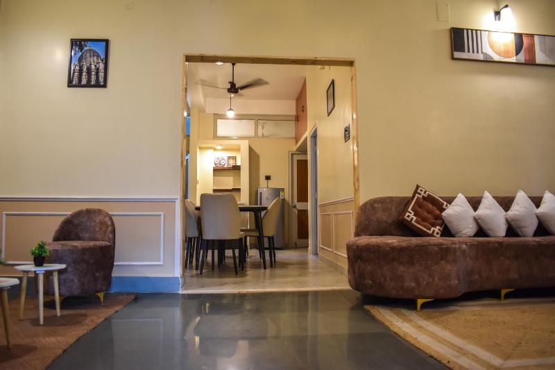 Karuna Court I Premium Room in a 3 BHK I Dedicated Toilet I Jalukbari - image 9