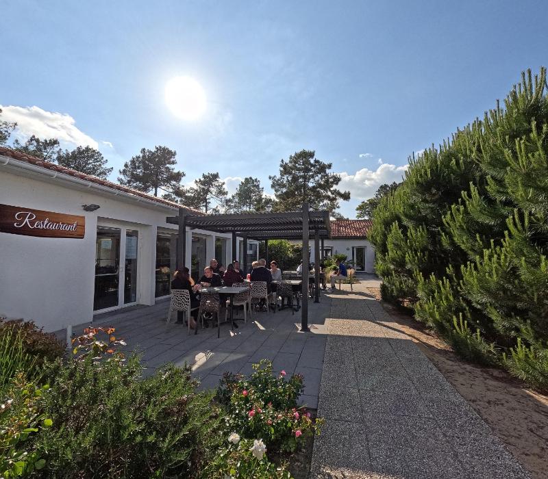 Vent D'Eden Park Hotel - image 21