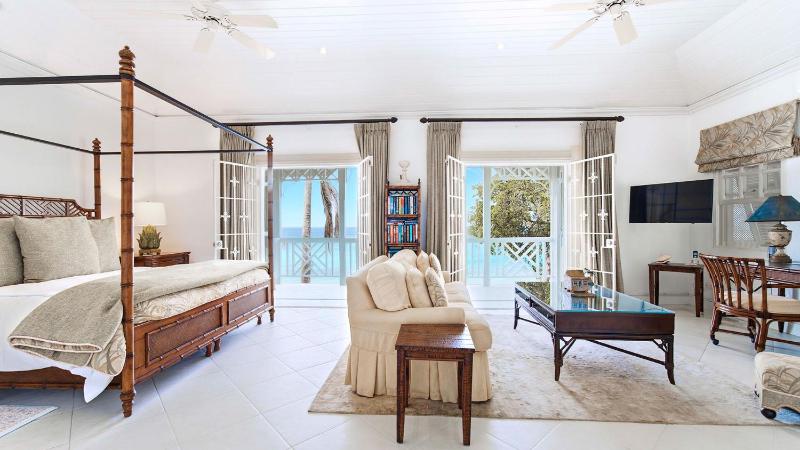Beachfront Paradise with Plunge Pool - Fathoms End - image 10