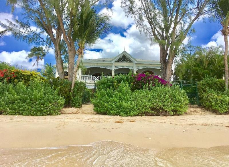 Relaxing Beachfront Home - La Paloma 4 bed - image 9