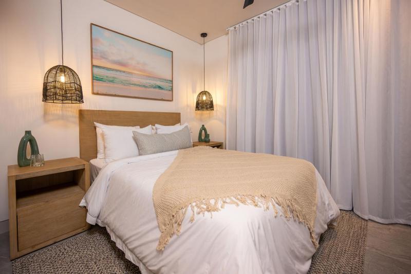 Stunning New Luxury Beachfront Condo - Allure 202 - image 3